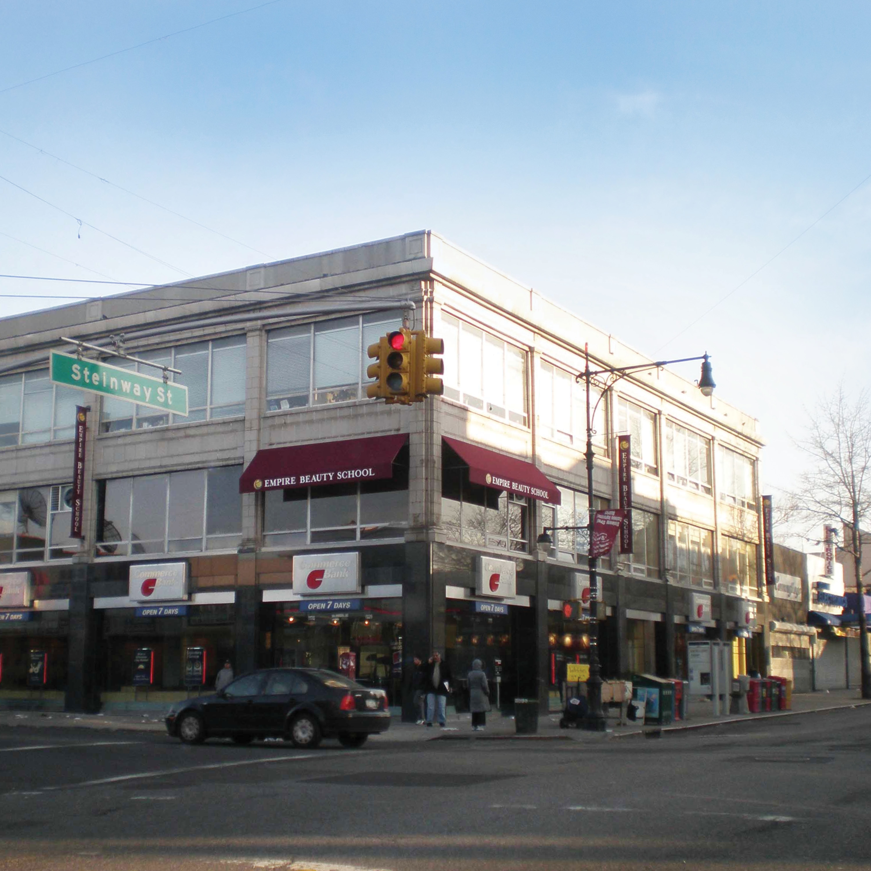 Queens campus photo 3